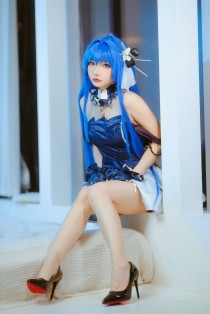 是三不是世w胜利女神海伦娜捆绑cosplay 52p