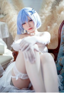 半半子恰巴耶夫白骑兵的旋律礼服64p