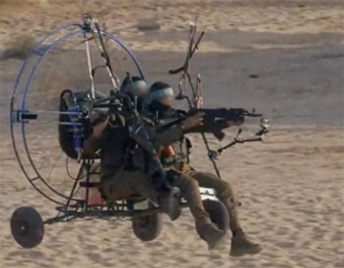 实拍哈马斯使用自制滑翔机渗透进以色列