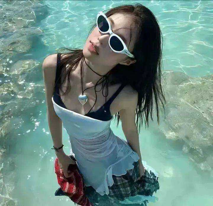 最新笑话段子,十秒爆笑到吐血的笑话,看一次笑一次